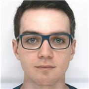 Étudiant en école d'ingénieur pour des cours scientifiques de tous niveaux